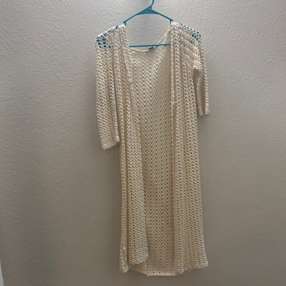 Forever 21 Tops - Cream Crochet Cardigan